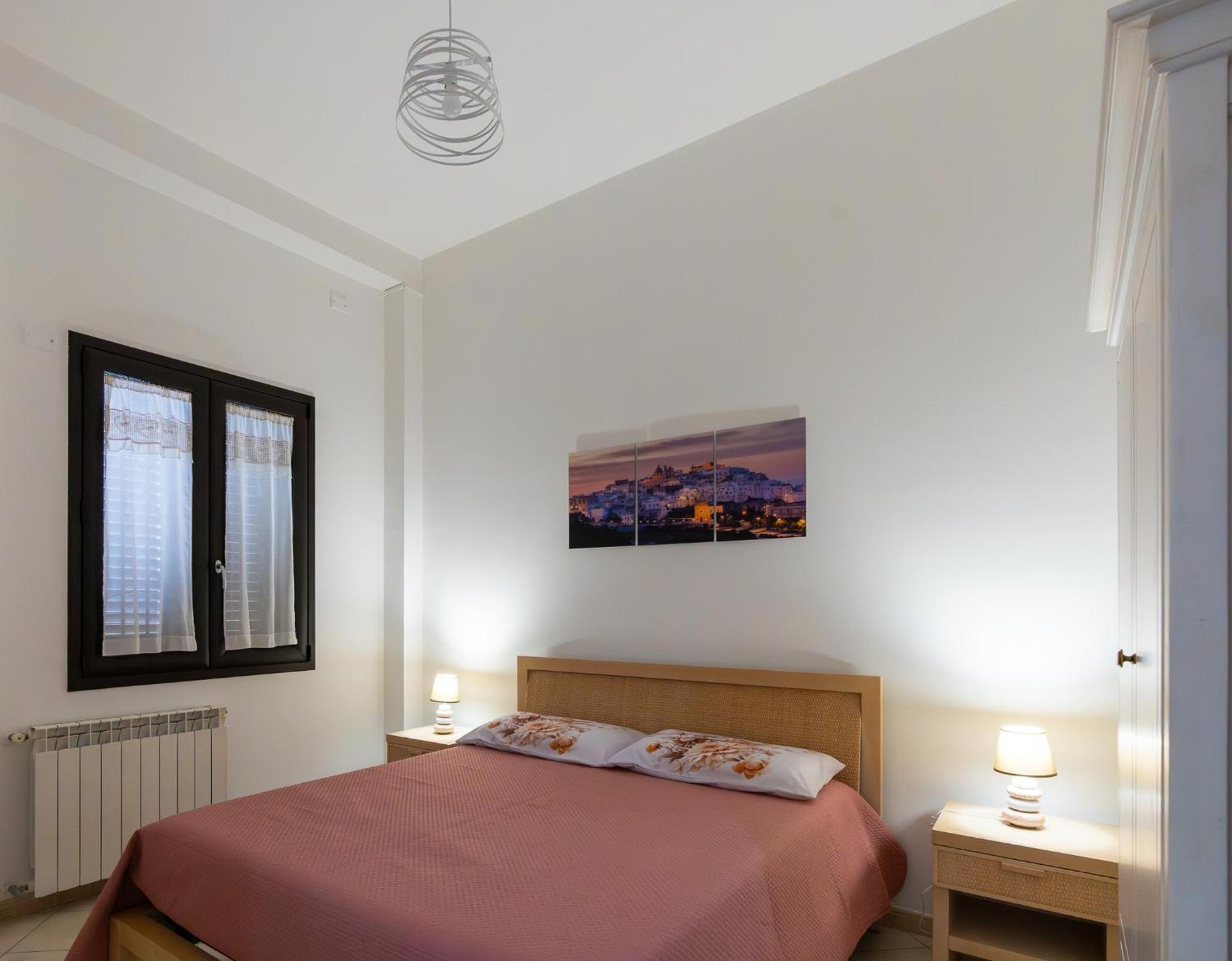 Casa Vacanze Ines Latiano Ngoại thất bức ảnh