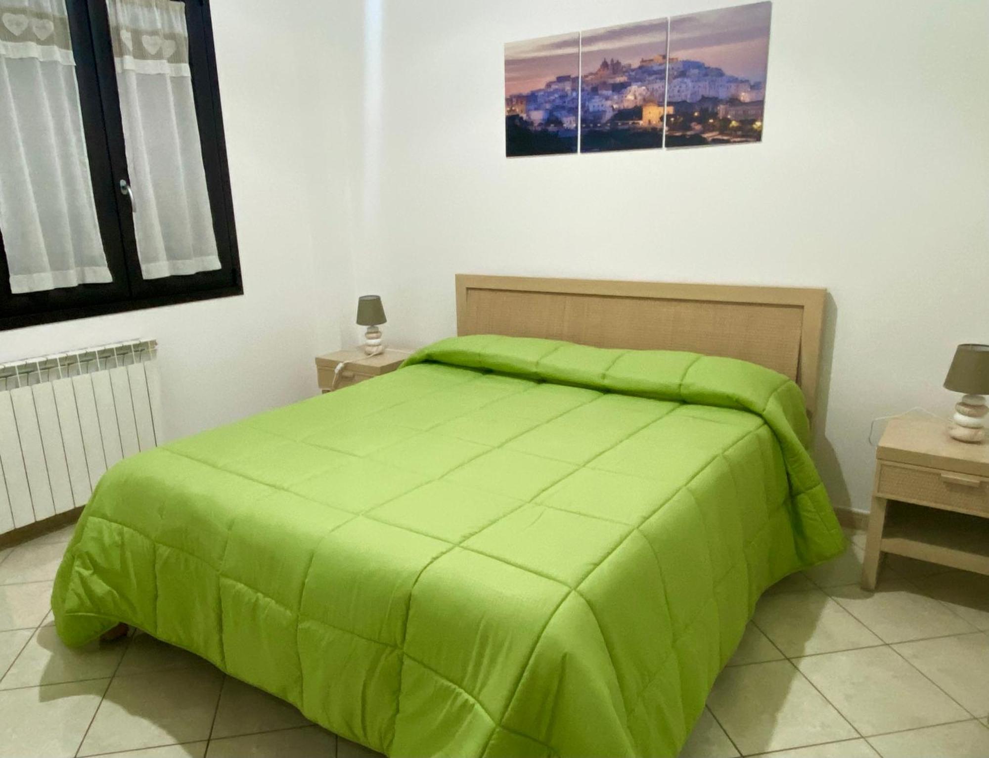 Casa Vacanze Ines Latiano Ngoại thất bức ảnh